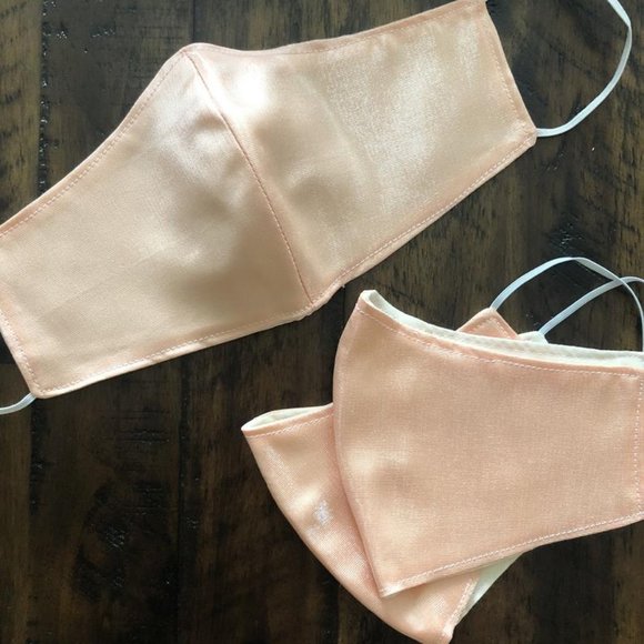 Pink cotton face mask with two layers - Picture 1 of 1